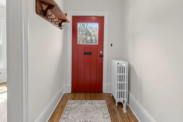 283 Pacific AVE, Toronto W02, ON M6P 2P8