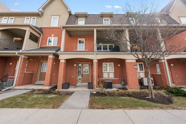 2341 Parkhaven BLVD #8, Oakville, ON L6H 7S5