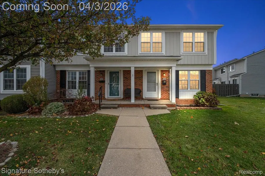 36702 Park Place DR, Sterling Heights, MI 48310