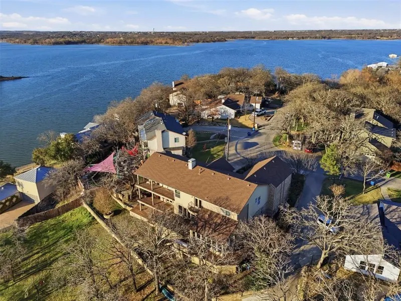 117 Scenic Drive, Highland Village, TX 75077