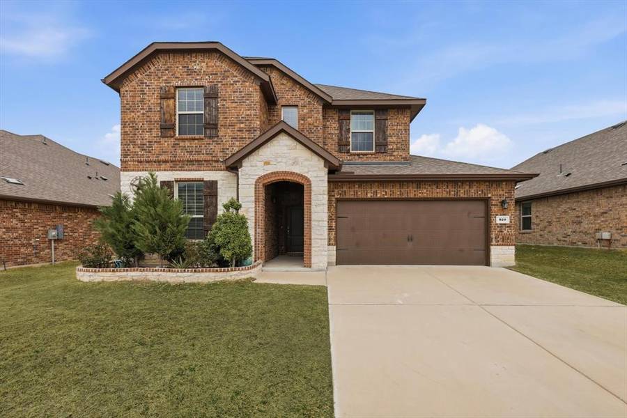 920 Violet Way, Celina, TX 75009