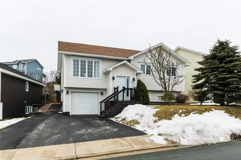 49 Dawsons Run, Conception Bay South, NL A1W 3J4
