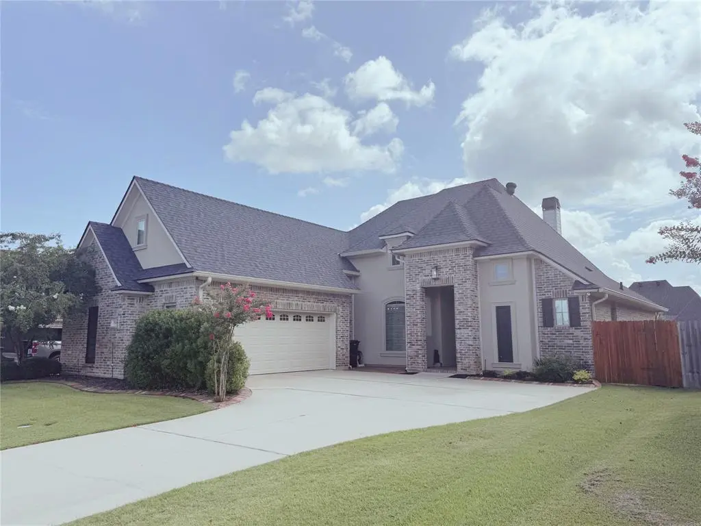 504 Linden Circle, Benton, LA 71006