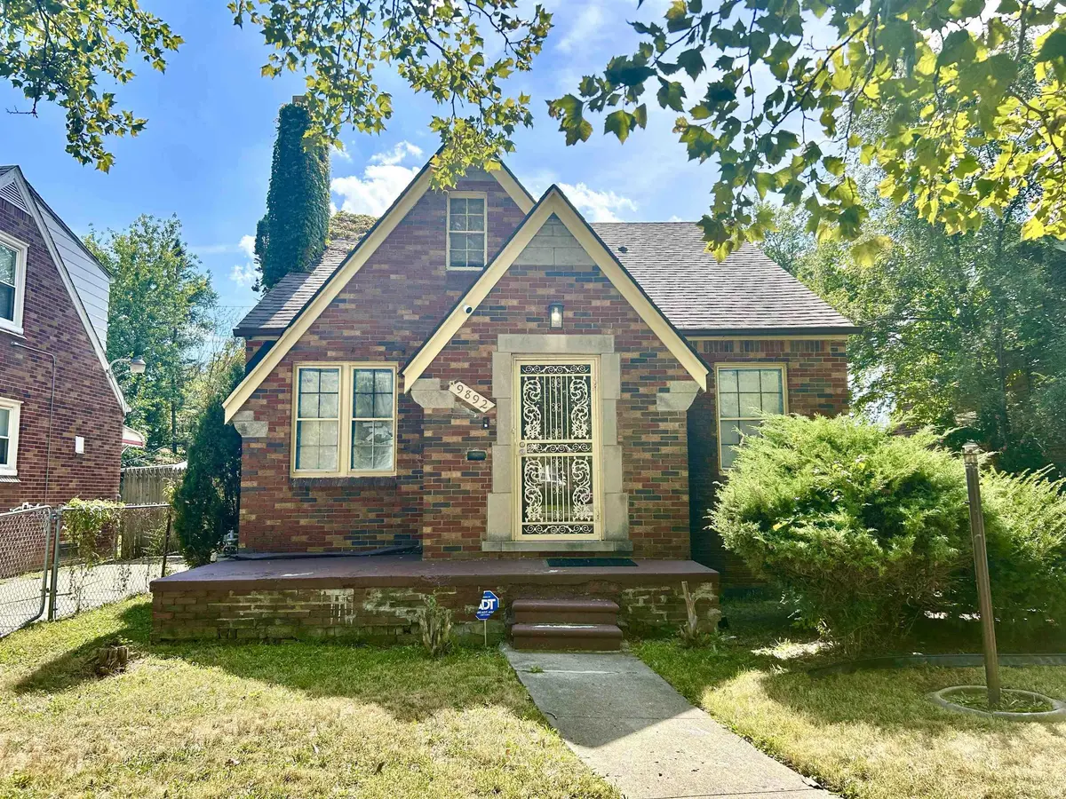 9892 E Outer DR, Detroit, MI 48224