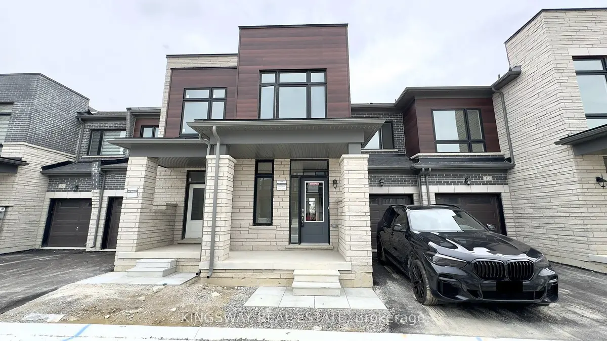 16 Blick CRES, Aurora, ON L4G 4A7