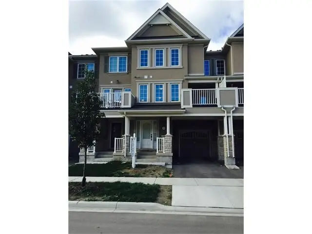 229 Ellen Davidson DR, Oakville, ON L6M 0V1