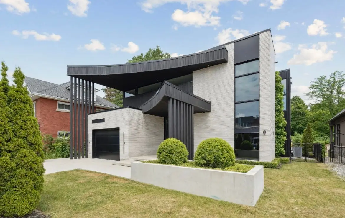 1135 Balfour ST, Pelham, ON L0S 1C0