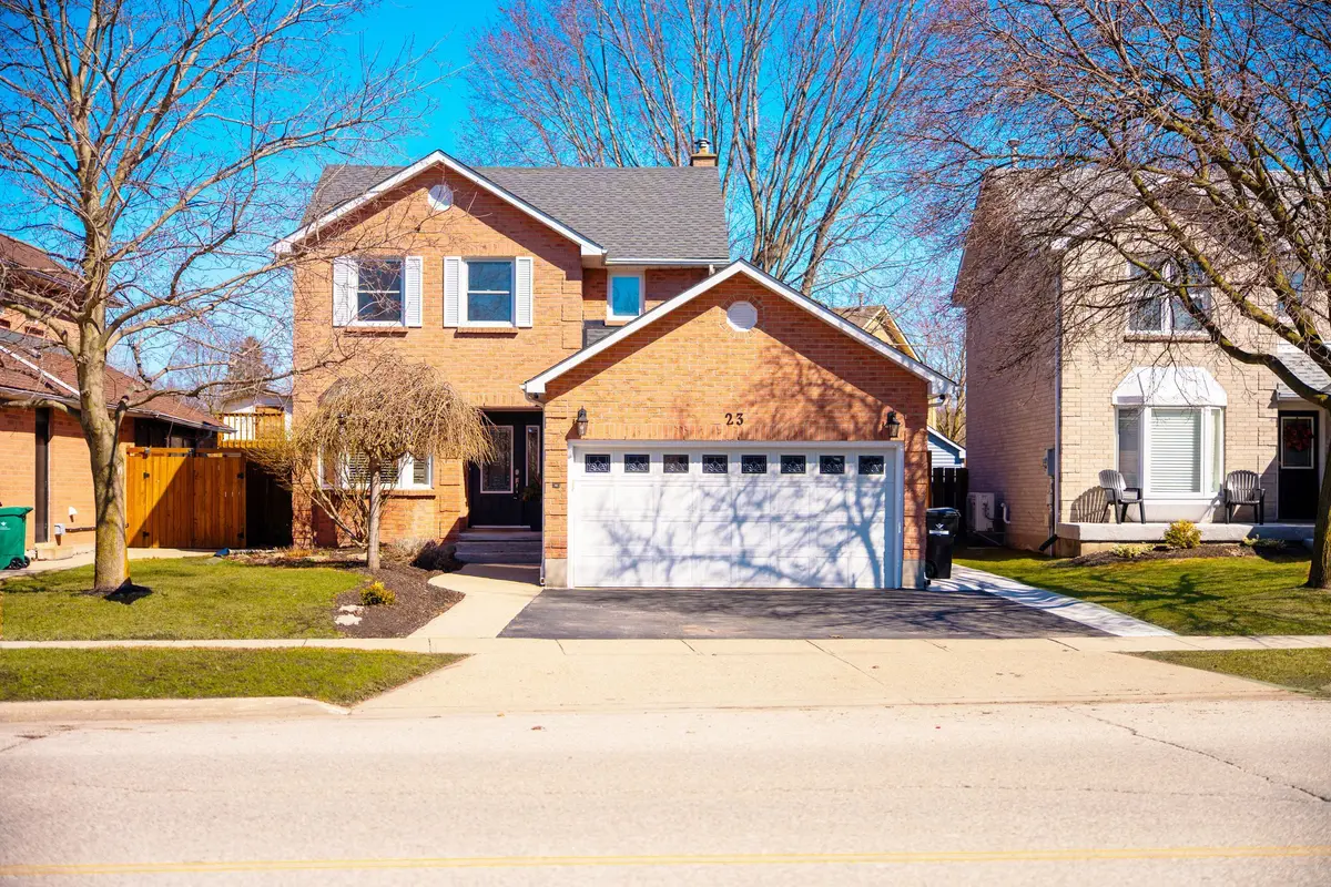 23 Cowan BLVD, Cambridge, ON N1T 1E5