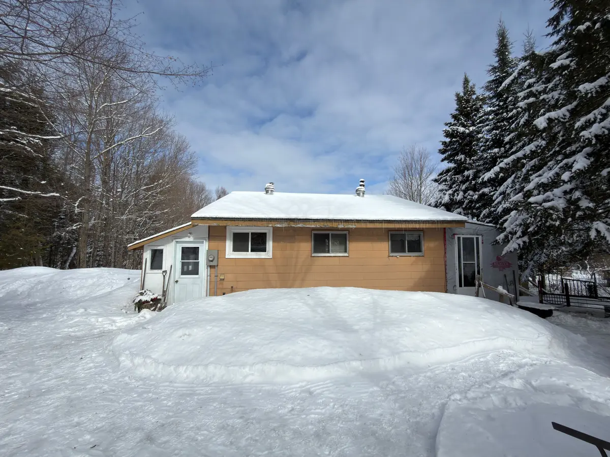 148 Kuno RD, Carlow/mayo, ON K0L 1G0