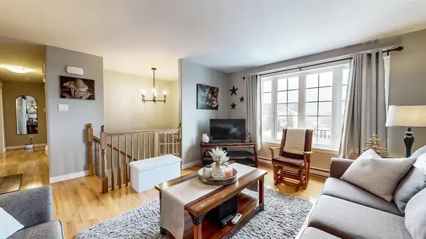 49 Dawsons Run, Conception Bay South, NL A1W 3J4