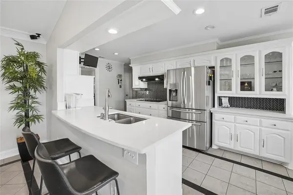 1910 University Drive, Richardson, TX 75081