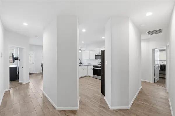 8617 Sandy Park Drive, Fort Worth, TX 76179