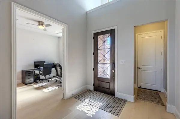 2545 Hampstead Lane, Carrollton, TX 75010