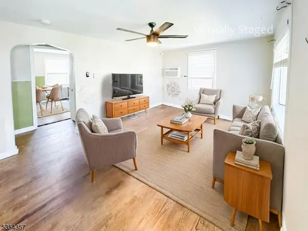 68 17Th Ave, Elmwood Park Boro, NJ 07407