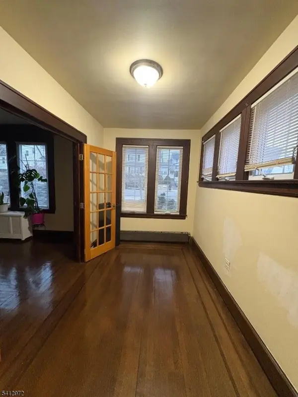 5 Hamilton Ave, Kearny Town, NJ 07032