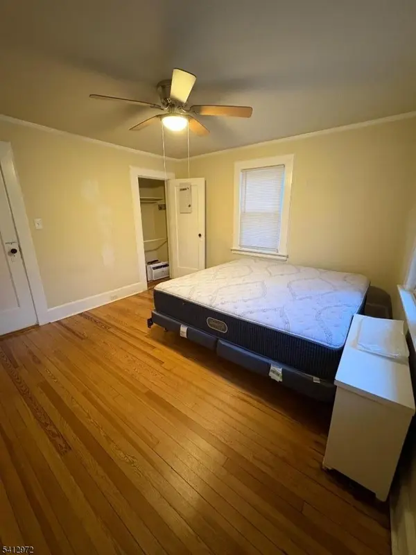 5 Hamilton Ave, Kearny Town, NJ 07032