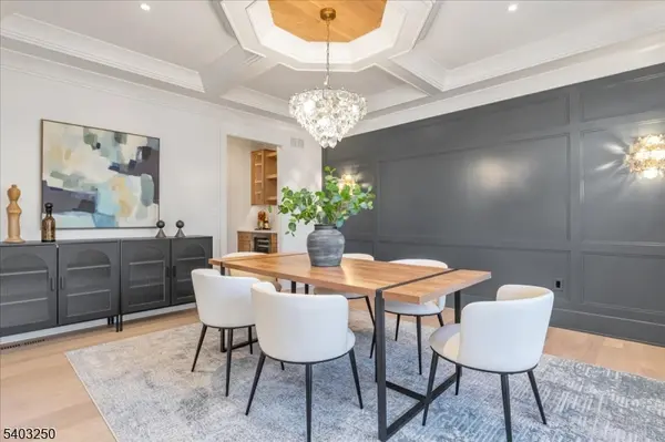 1822 North Gate, Scotch Plains Twp., NJ 07076