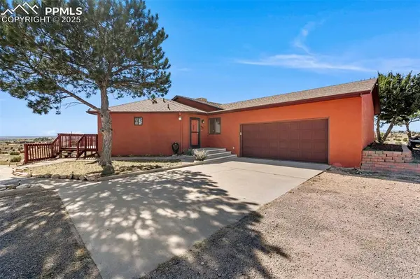 678 S Louviers DR, Pueblo West, CO 81007
