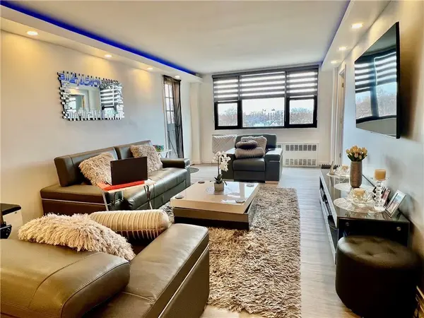 1360 Ocean Pkwy #6J, Brooklyn, NY 11230