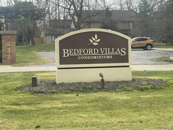 41535 Bedford DR, Canton Twp, MI 48187