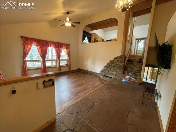 311 Panther CT, Woodland Park, CO 80863