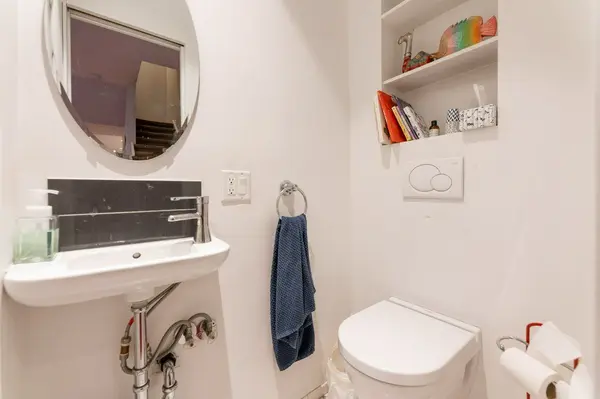 204 Berkeley ST, Toronto C08, ON M5A 2X4