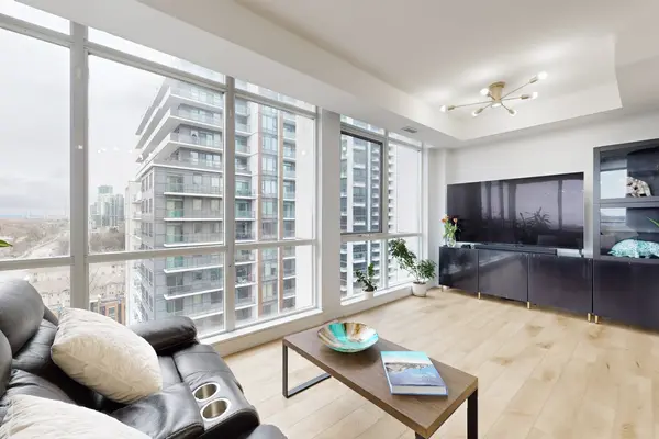 30 Canterbury PL #1602, Toronto C07, ON M2N 0B9