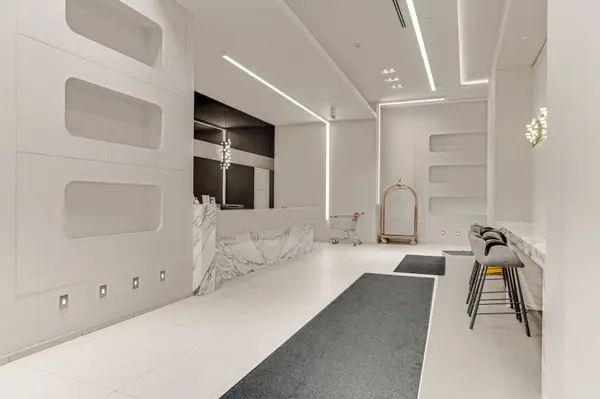 1603 Eglinton AVE W #317, Toronto C03, ON M6E 0A1