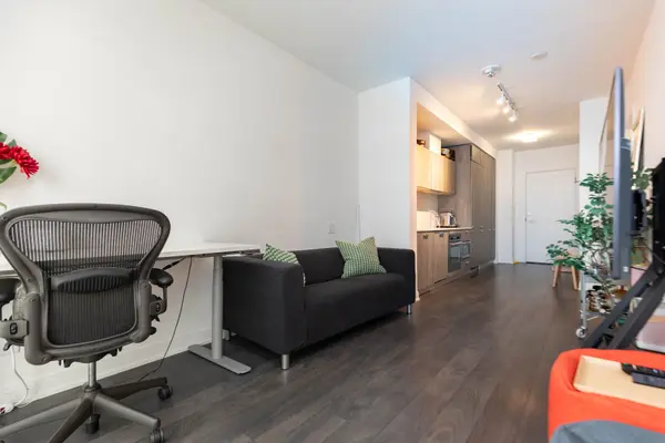 50 Charles ST E #1108, Toronto C08, ON M4Y 0C3