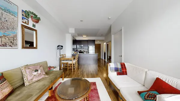 260 Sackville ST #1206, Toronto C08, ON M5A 0B3