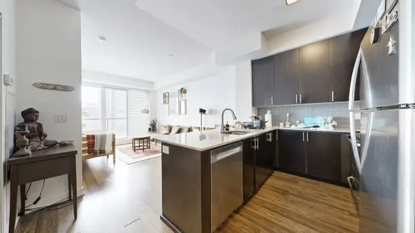 260 Sackville ST #1206, Toronto C08, ON M5A 0B3