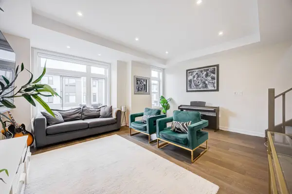 250 Finch AVE #29, Pickering, ON L1V 0G6