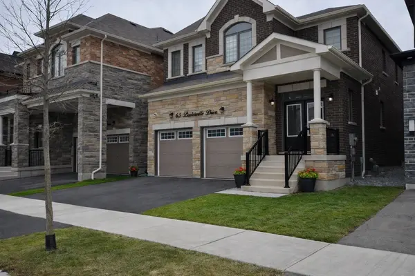 65 BARKERVILLE DR, Whitby, ON L1P 0L8