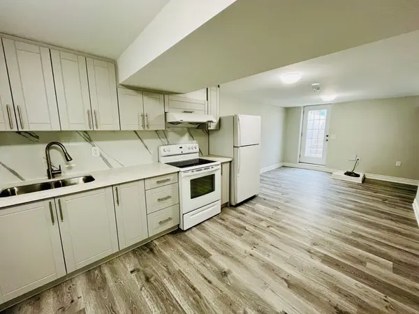 26 Harman DR #Basement, Ajax, ON L1S 5H7