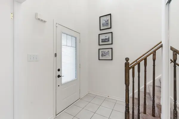 89 Ainley RD, Ajax, ON L1Z 0S9