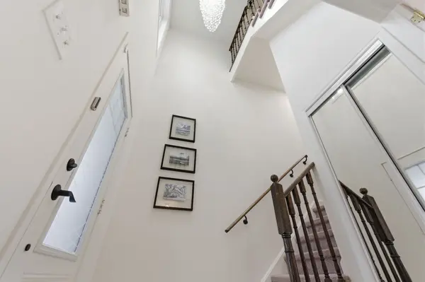 89 Ainley RD, Ajax, ON L1Z 0S9