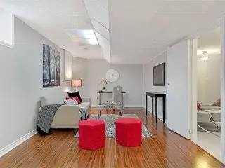 Address not disclosed, Pickering, ON L1V 1T5