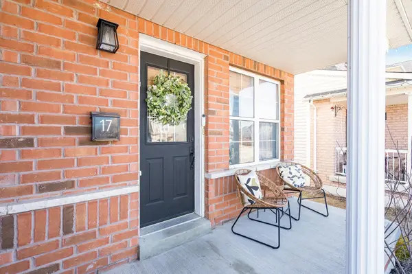 17 Truax CRES, Essa, ON L0M 1B4