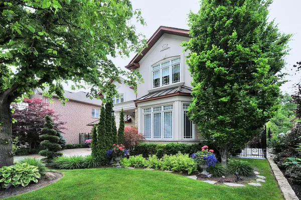 111 Arista Gate, Vaughan, ON L4L 9H7