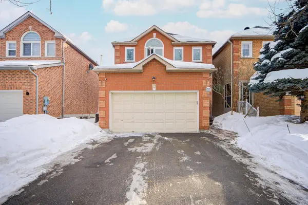 17 Kenborough CT, Markham, ON L3S 3P3