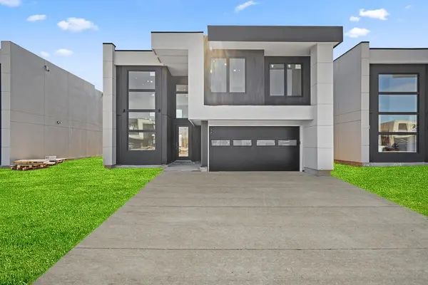 3714 Quayside DR, Severn, ON L3V 6H3