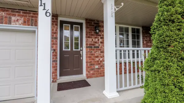 116 Thrushwood DR, Barrie, ON L4N 0Z1