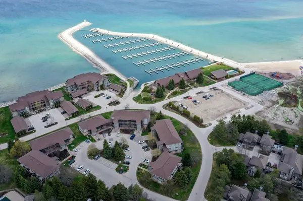 337 Mariners WAY #8, Collingwood, ON L9Y 5C7