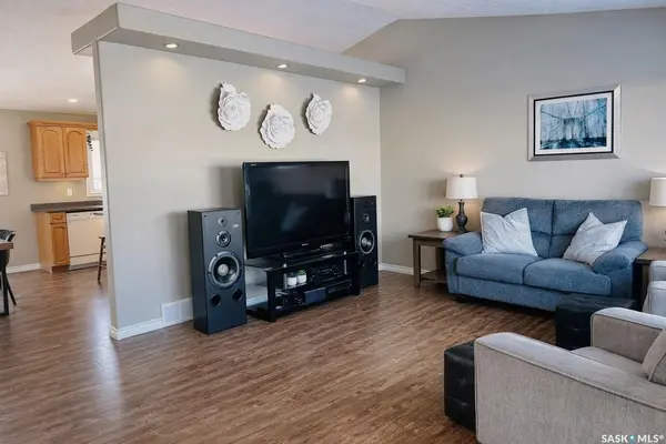 203 3rd AVENUE E, Shellbrook, SK S0J 2E0