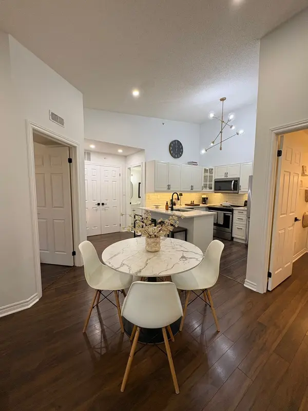 2075 Appleby Line #408, Burlington, ON L7L 7H3