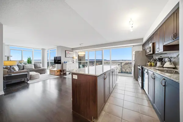 1940 Ironstone DR #1507, Burlington, ON L7L 0E4