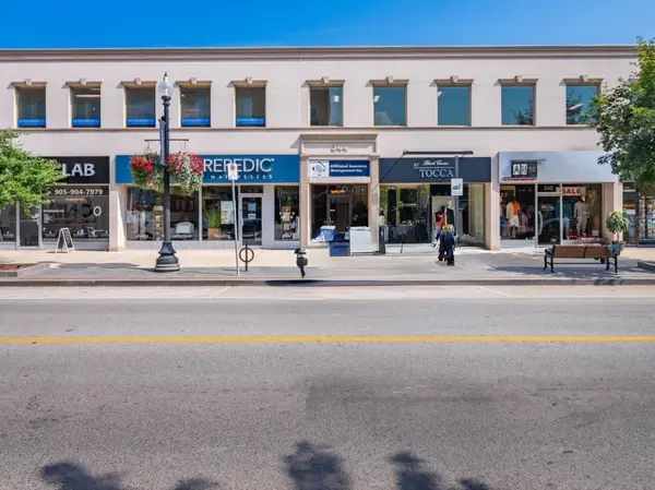 344 Lakeshore RD E #344C, Oakville, ON L6J 1J6