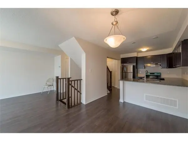 229 Ellen Davidson DR, Oakville, ON L6M 0V1