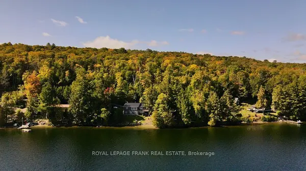 1758 Papineau Lake RD, Hastings Highlands, ON K0L 2R0