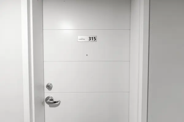 652 Princess ST #315, Kingston, ON K7L 1E5